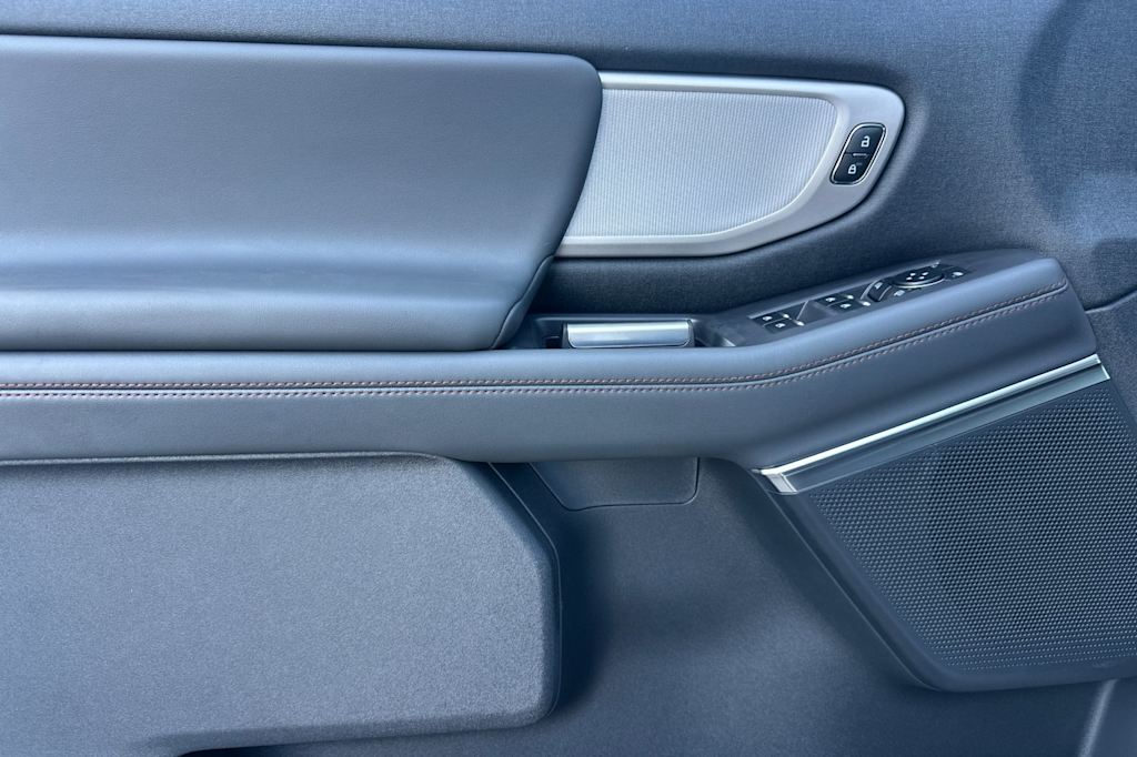 Thumbnail: 2025 Ford Expedition MAX - 20