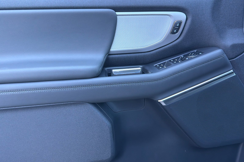 Thumbnail: 2026 Ford Expedition MAX - 18