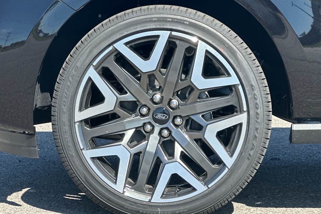 Thumbnail: 2027 Ford Expedition MAX - 7