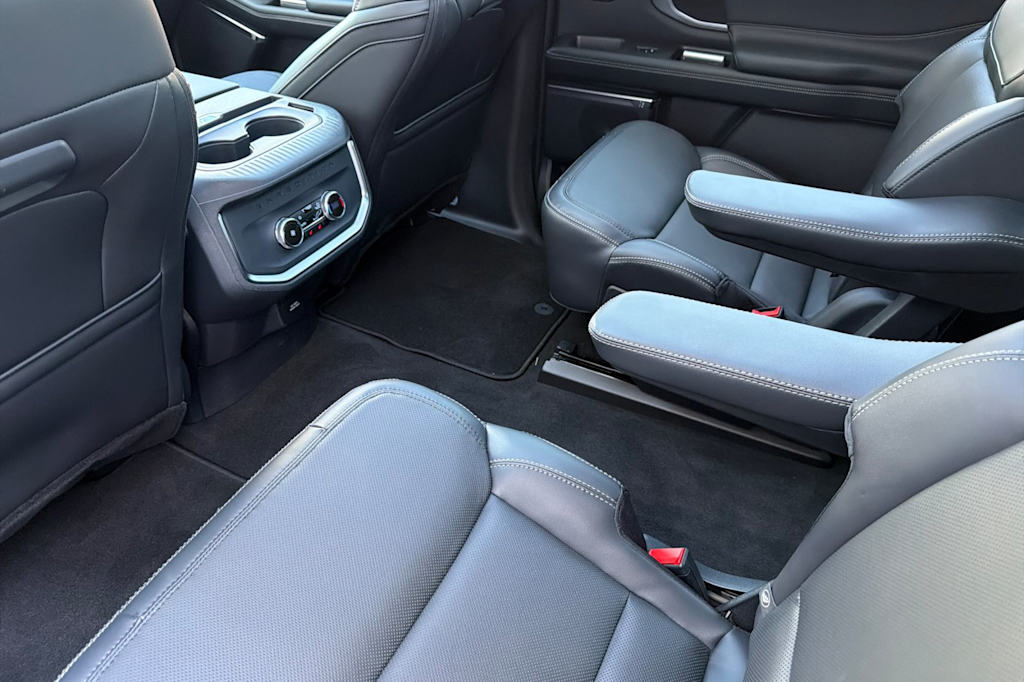 Thumbnail: 2026 Ford Expedition MAX - 13