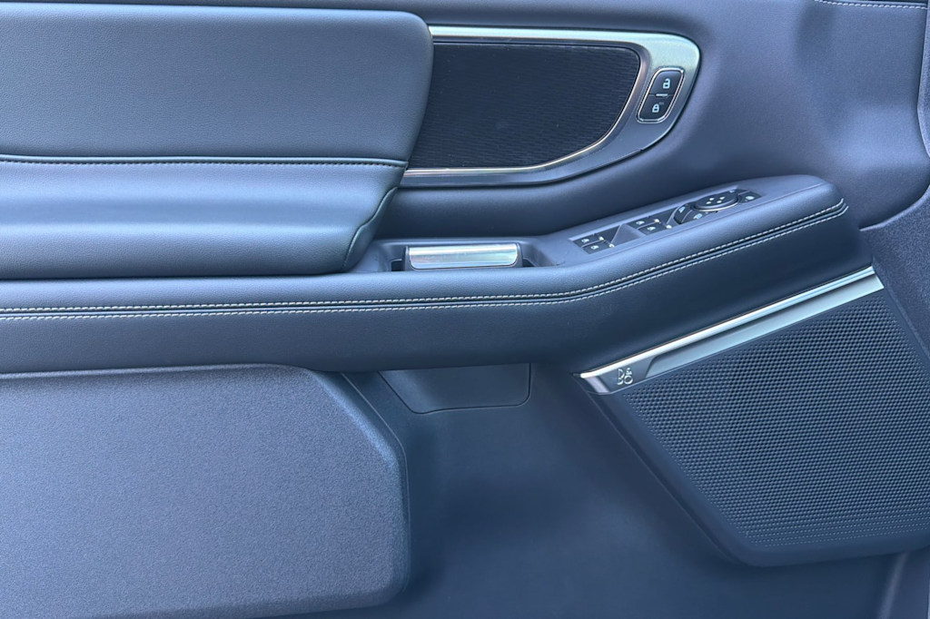 Thumbnail: 2026 Ford Expedition MAX - 19