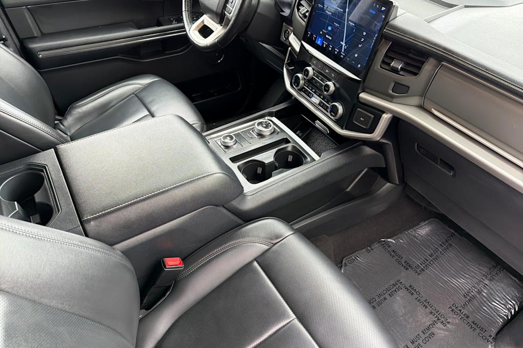 Thumbnail: 2024 Ford Expedition - 11
