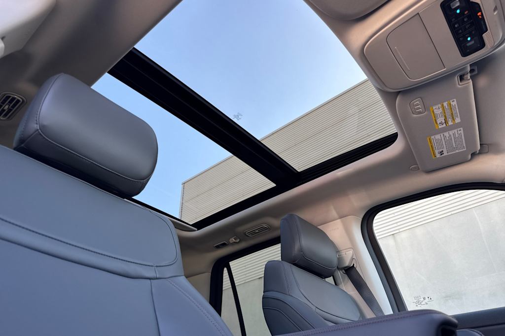 Thumbnail: 2025 Ford Expedition - 21