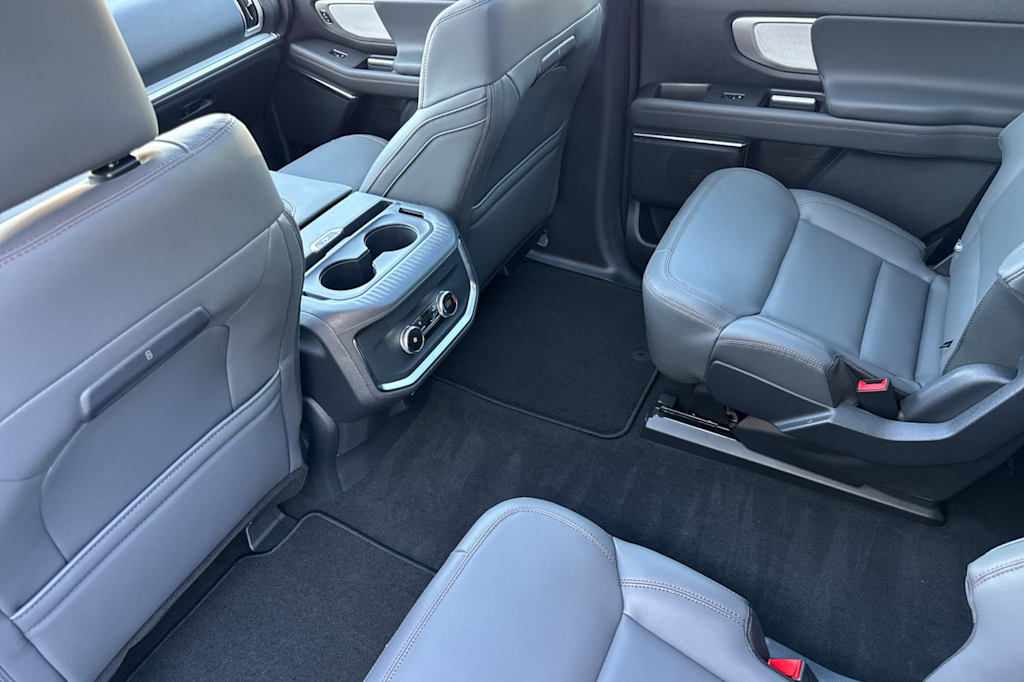 Thumbnail: 2025 Ford Expedition - 16