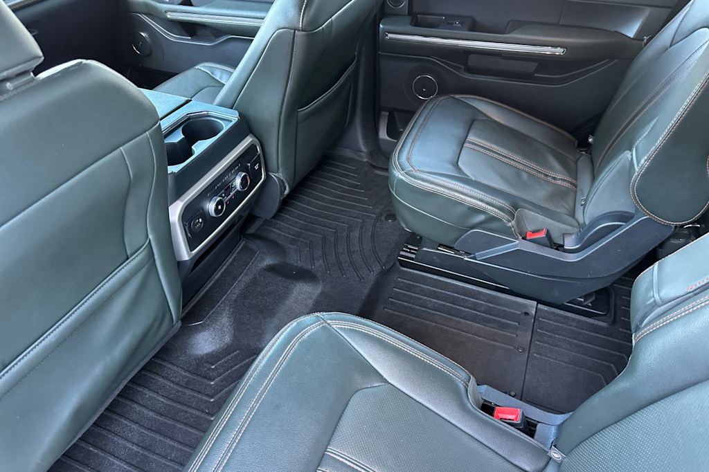 Thumbnail: 2022 Ford Expedition - 11