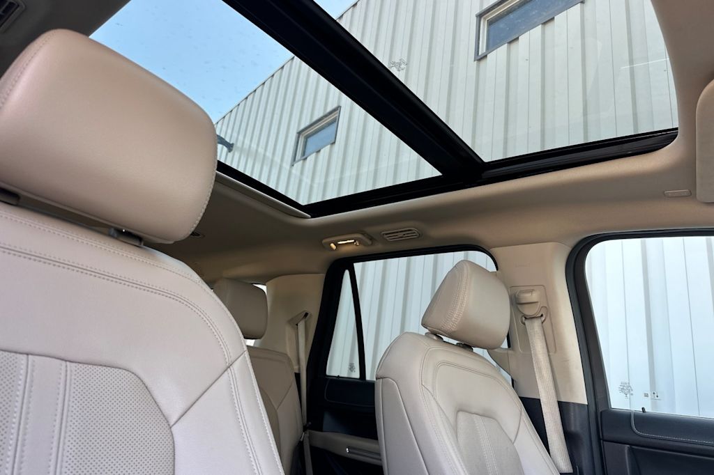 Thumbnail: 2024 Ford Expedition - 23