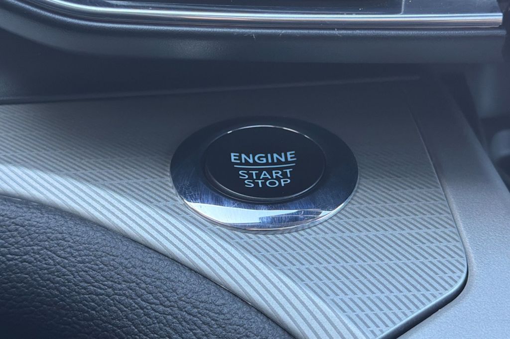 Thumbnail: 2023 Ford Explorer - 27