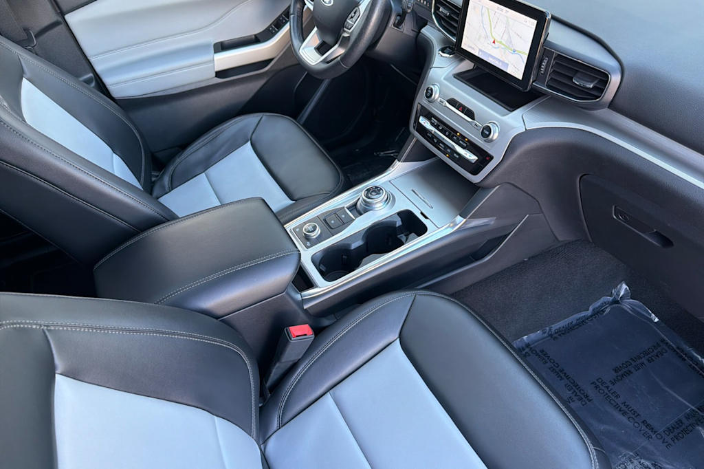Thumbnail: 2023 Ford Explorer - 10