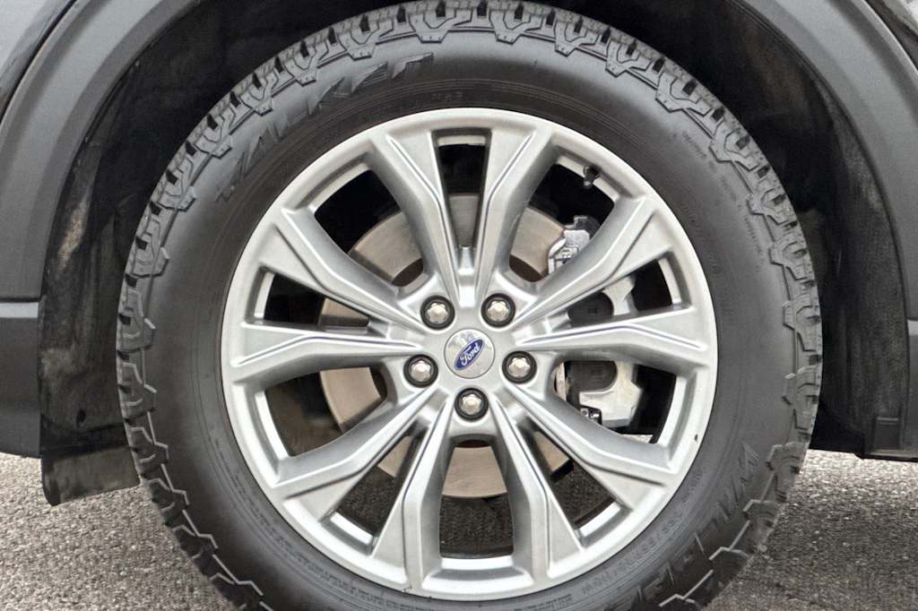 Thumbnail: 2023 Ford Explorer - 7