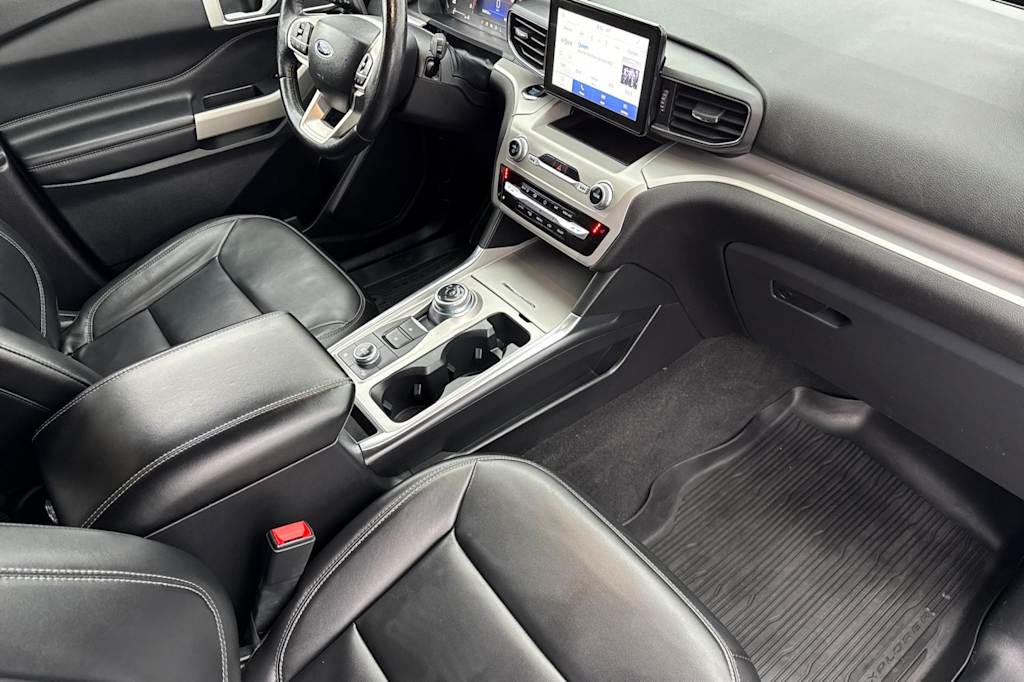 Thumbnail: 2023 Ford Explorer - 12