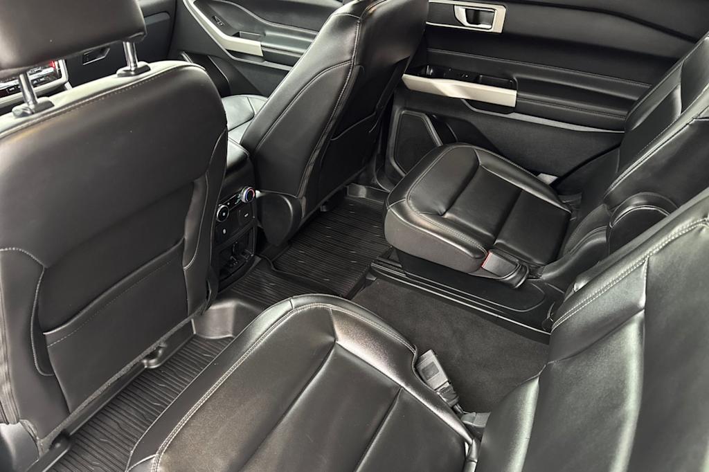 Thumbnail: 2023 Ford Explorer - 10