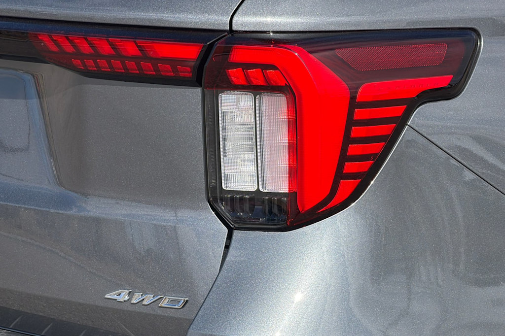 Thumbnail: 2026 Ford Explorer - 30