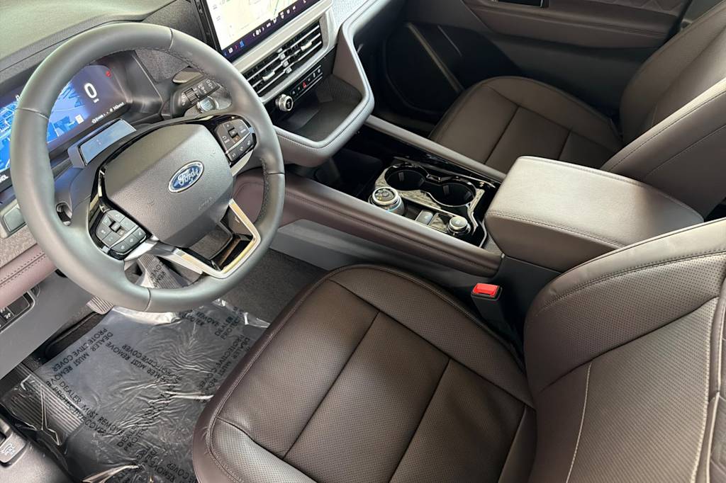 Thumbnail: 2026 Ford Explorer - 9