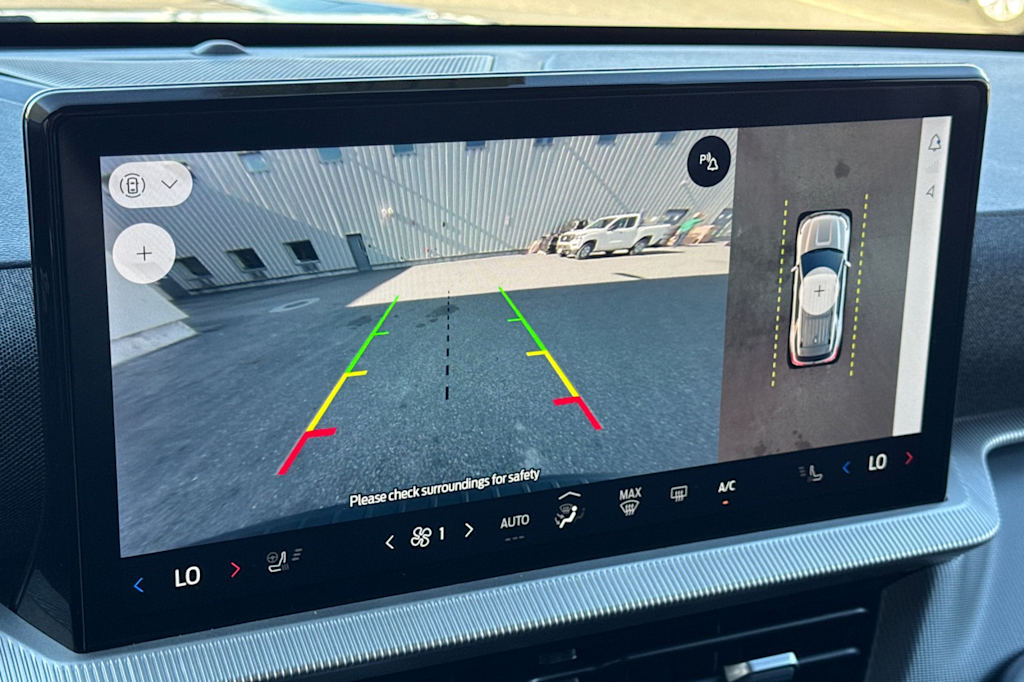 Thumbnail: 2025 Ford Explorer - 25