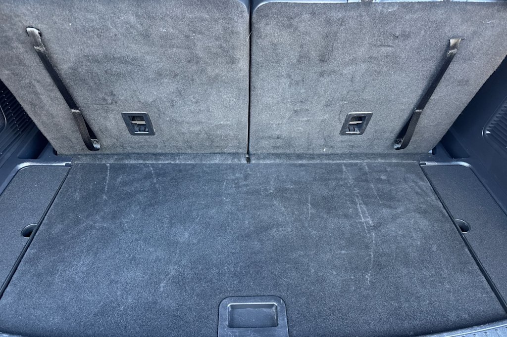 Thumbnail: 2025 Ford Explorer - 15