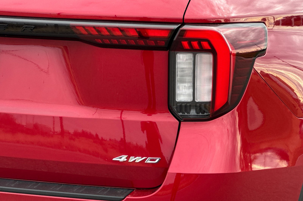 Thumbnail: 2025 Ford Explorer - 30