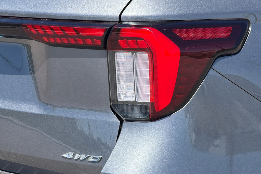 Thumbnail: 2025 Ford Explorer - 30