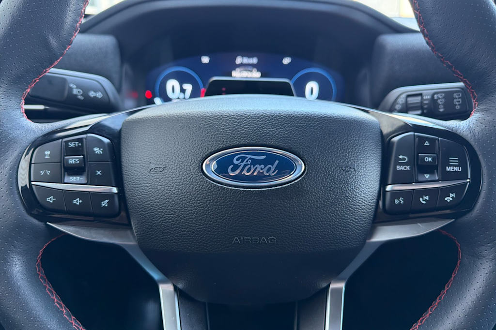 Thumbnail: 2025 Ford Explorer - 28