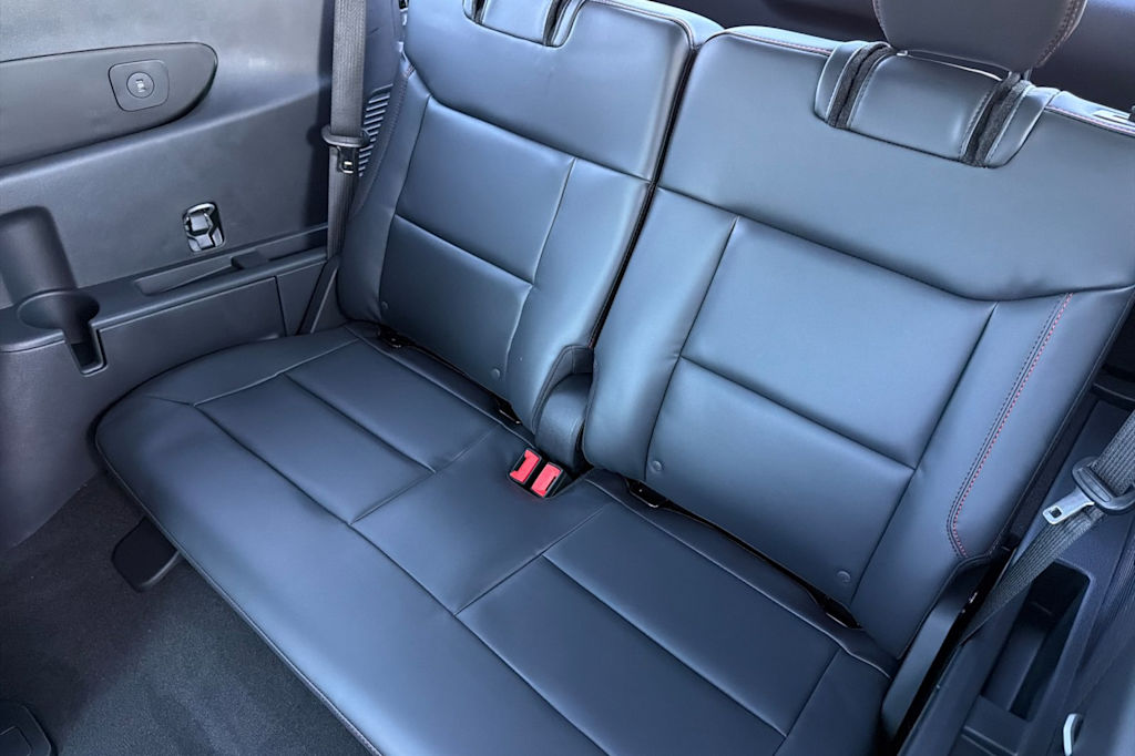 Thumbnail: 2026 Ford Explorer - 11