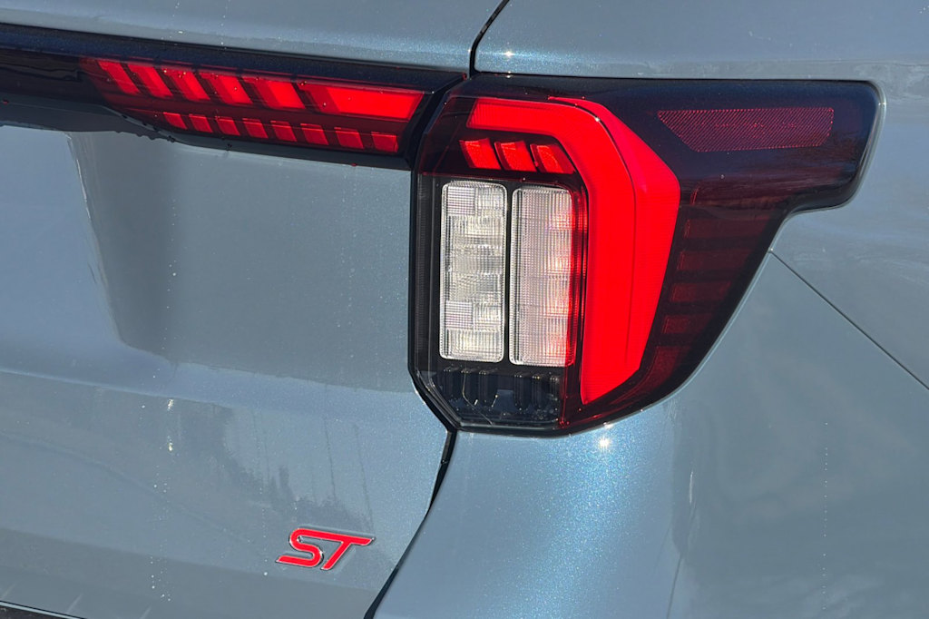 Thumbnail: 2026 Ford Explorer - 30