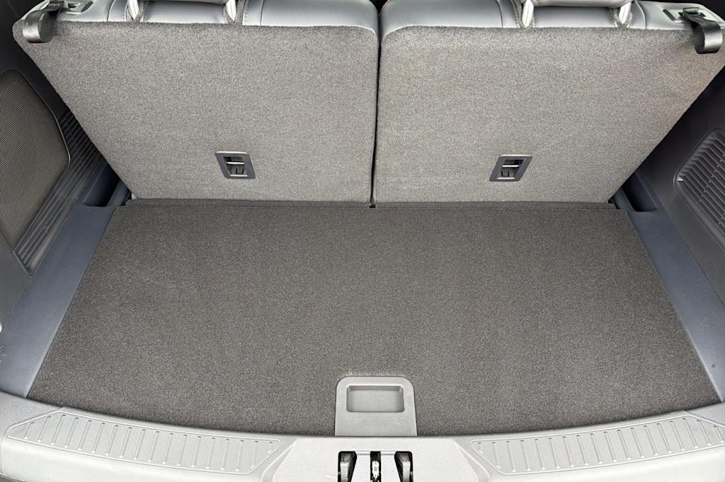 Thumbnail: 2026 Ford Explorer - 14