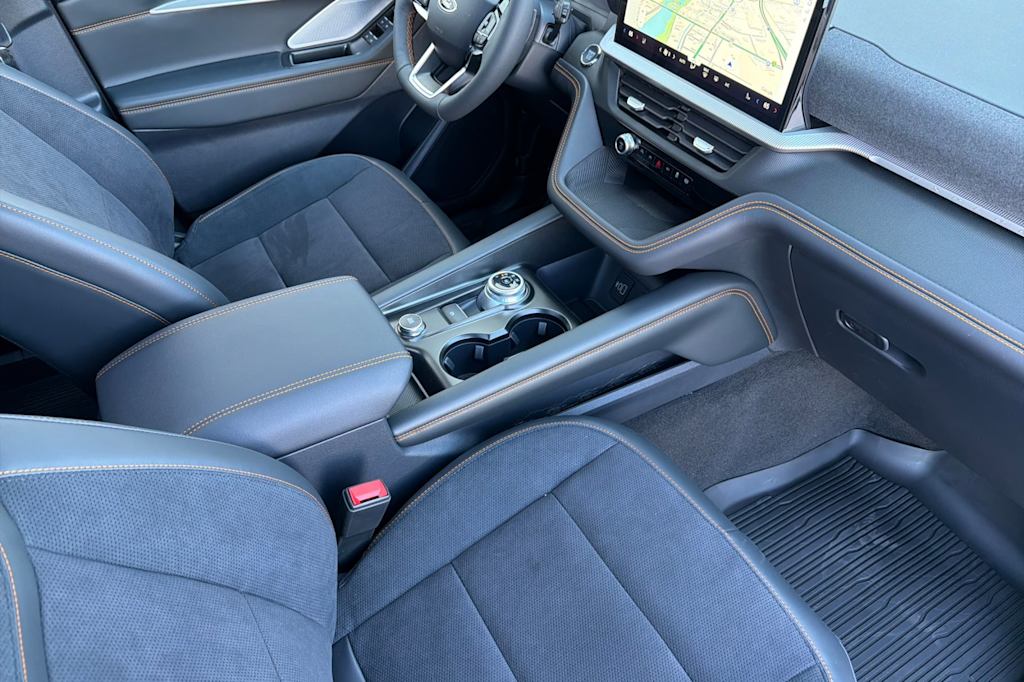 Thumbnail: 2026 Ford Explorer - 9
