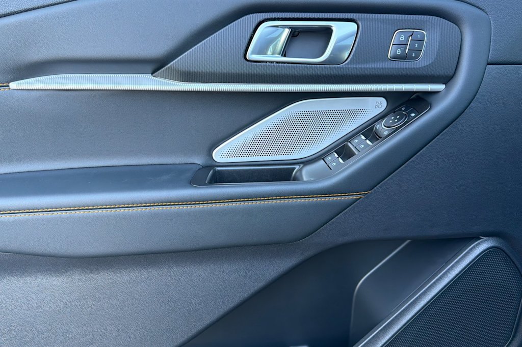 Thumbnail: 2026 Ford Explorer - 20