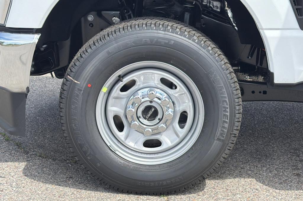 Thumbnail: 2026 Ford F-250 - 8