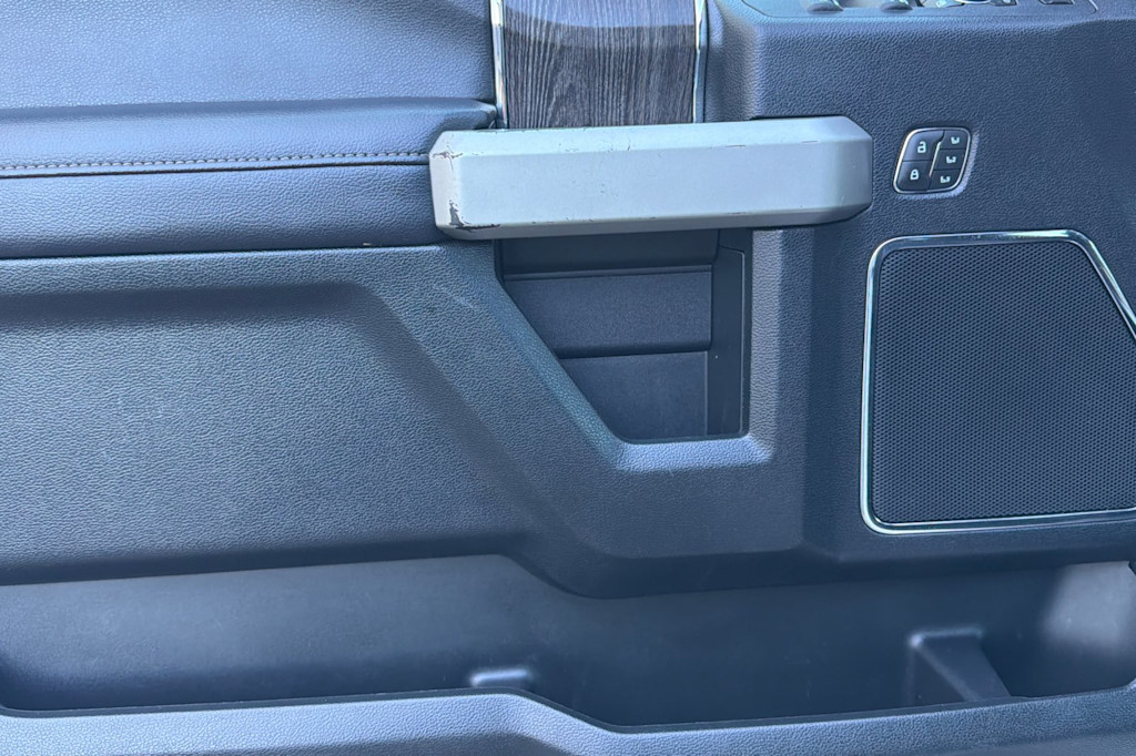 Thumbnail: 2020 Ford F-250 - 19