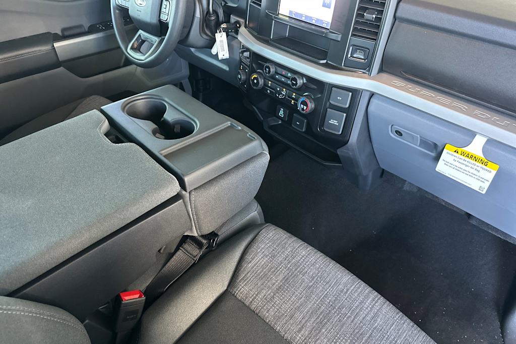 Thumbnail: 2026 Ford F-250 - 11
