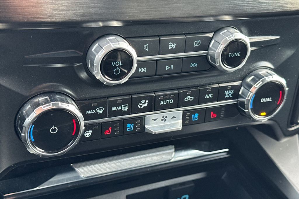 Thumbnail: 2024 Ford F-250 - 23