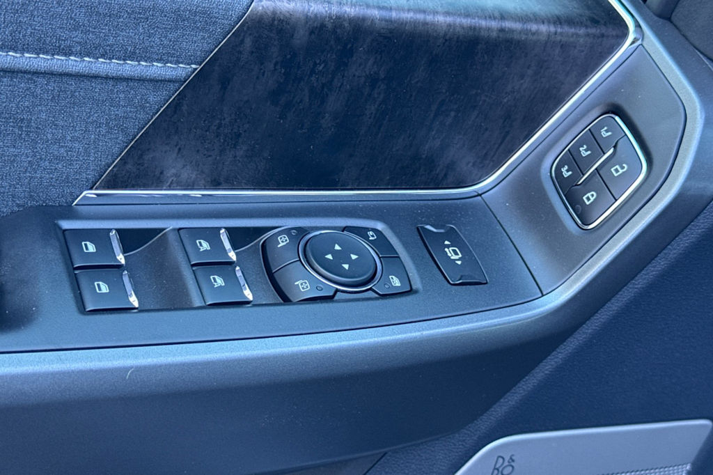 Thumbnail: 2026 Ford F-250 - 19