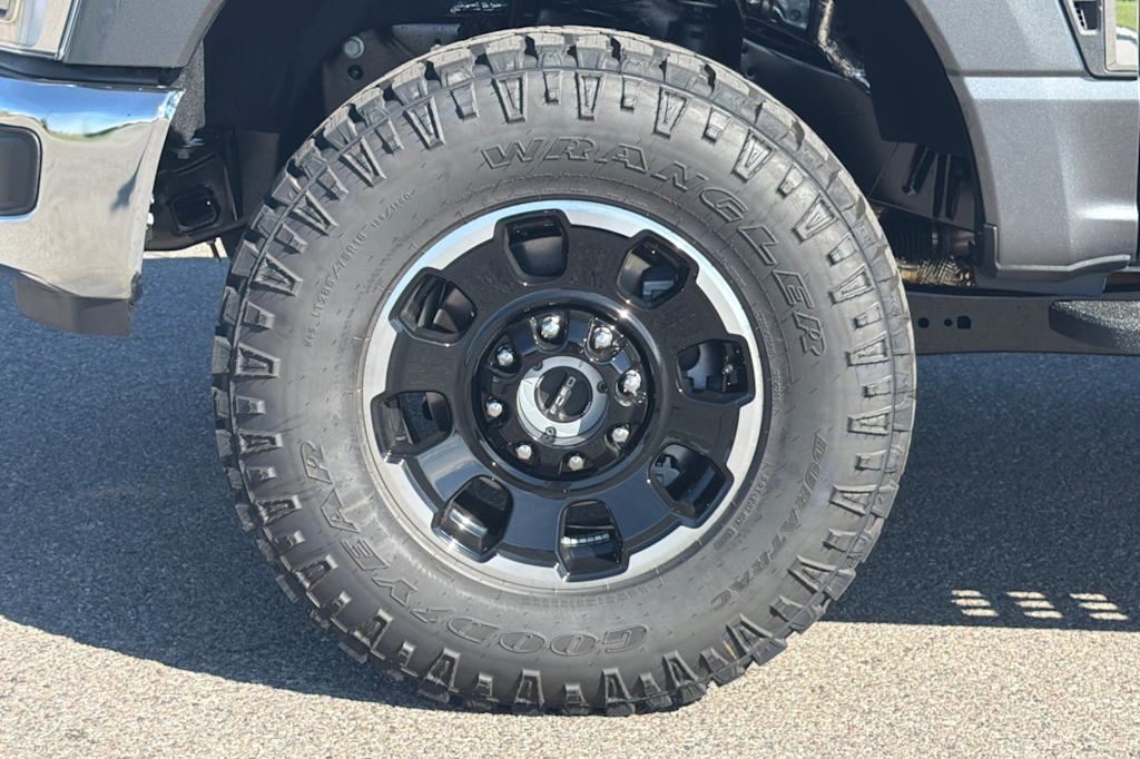 Thumbnail: 2026 Ford F-250 - 7