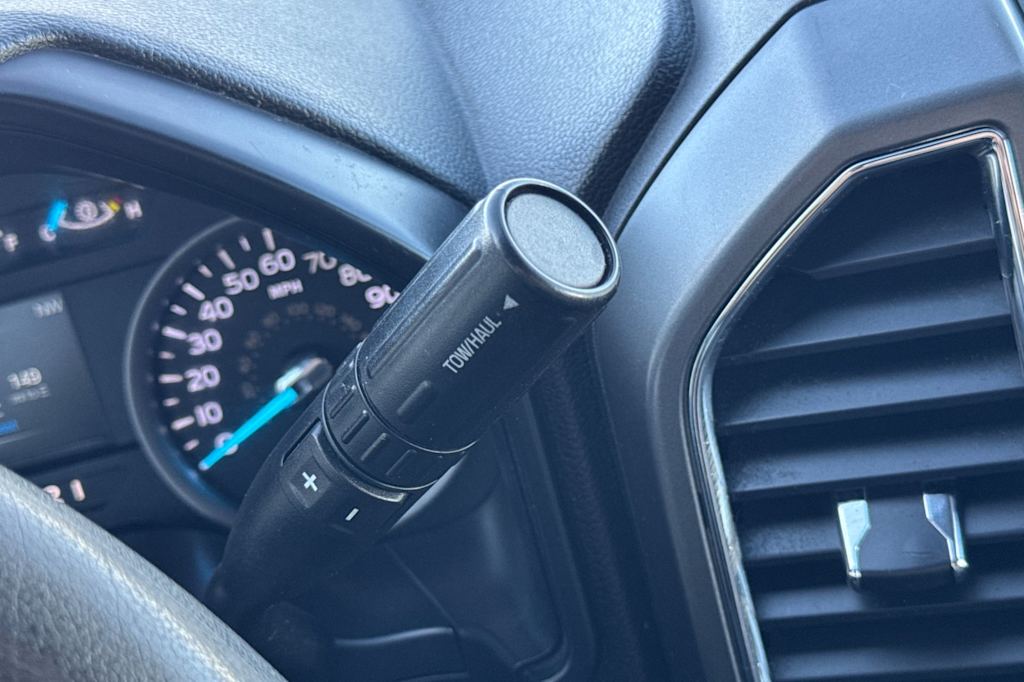 Thumbnail: 2018 Ford F-350 - 23