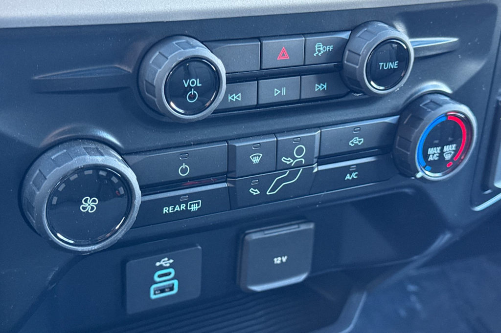 Thumbnail: 2026 Ford F-350 - 22