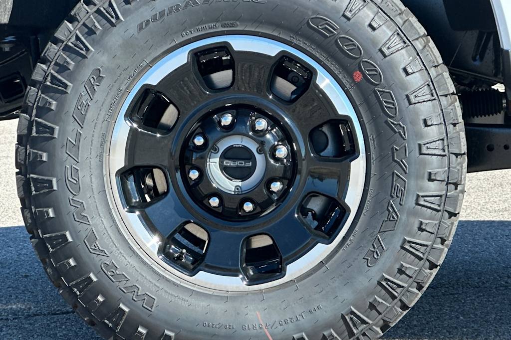 Thumbnail: 2025 Ford F-350 - 7