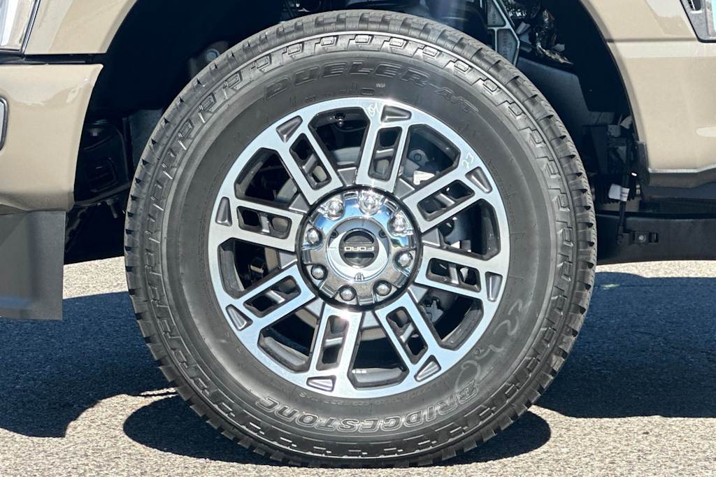 Thumbnail: 2027 Ford F-350 - 7