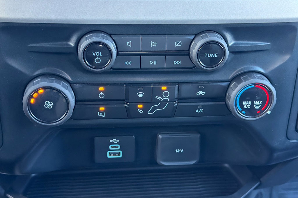 Thumbnail: 2023 Ford F-350 - 22