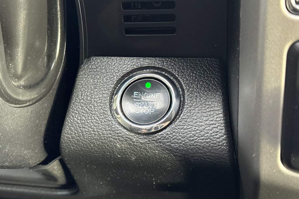 Thumbnail: 2019 Ford F-350 - 25