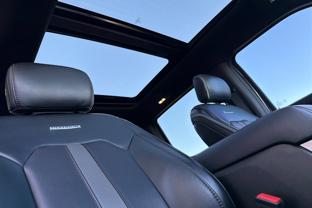 Thumbnail: 2019 Ford F-350 - 21