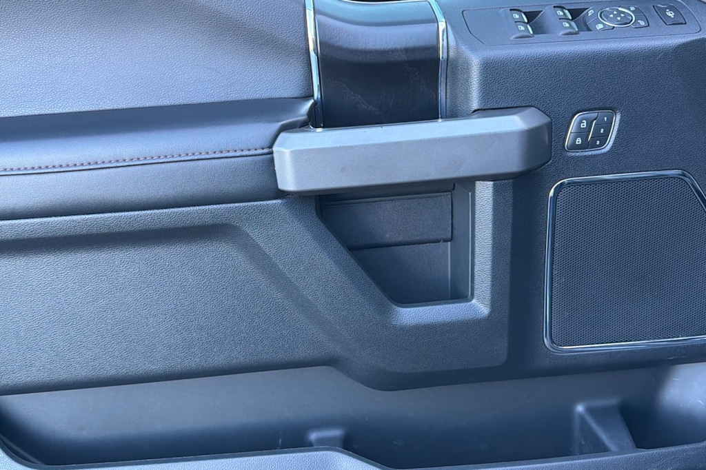 Thumbnail: 2019 Ford F-350 - 19