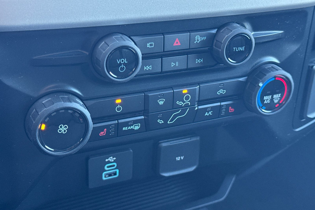 Thumbnail: 2026 Ford F-350 - 22