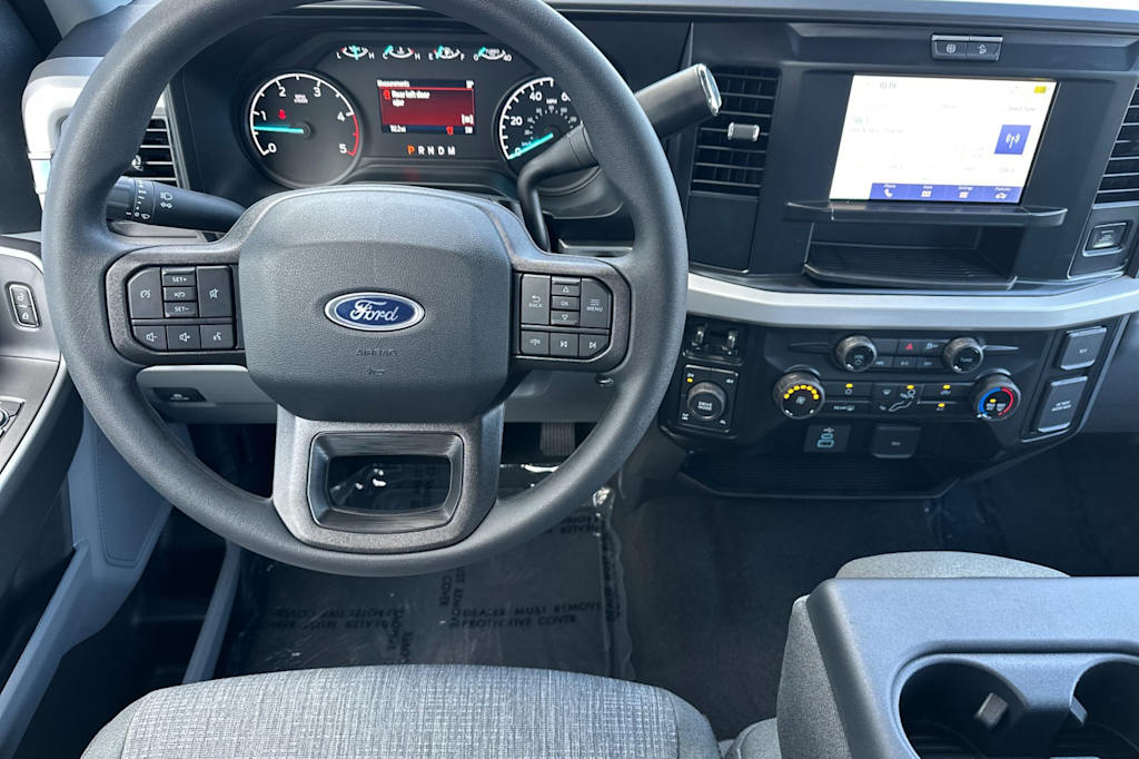 Thumbnail: 2025 Ford F-350 - 11