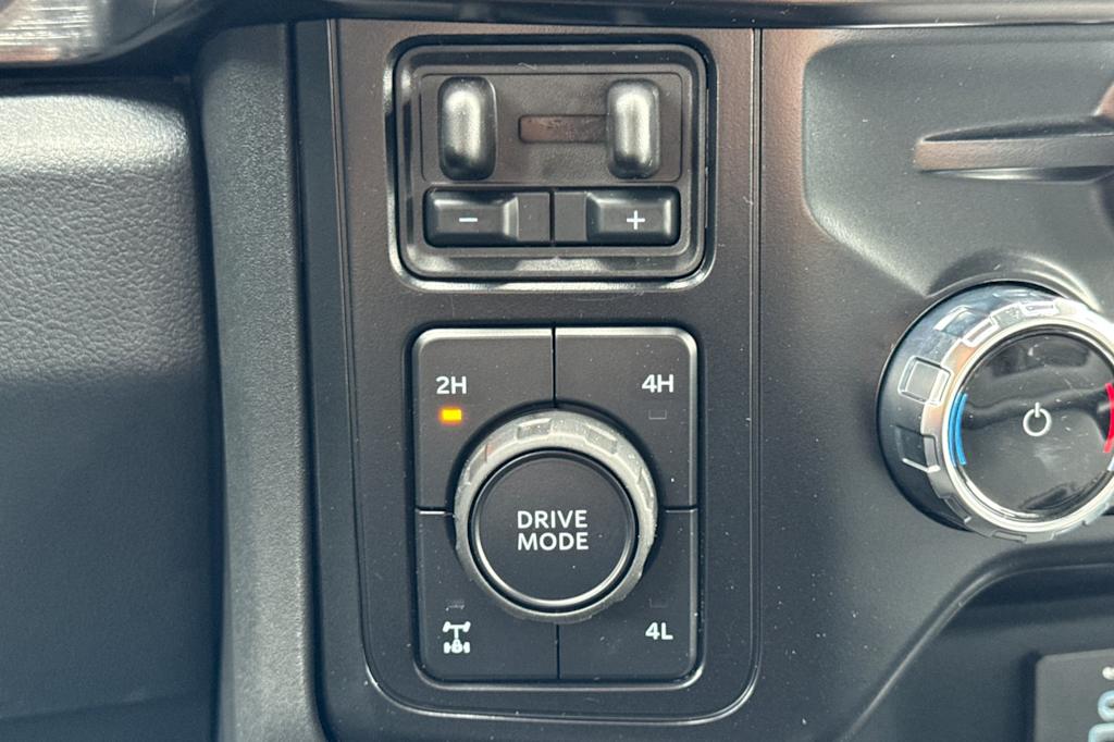 Thumbnail: 2026 Ford F-350 - 28