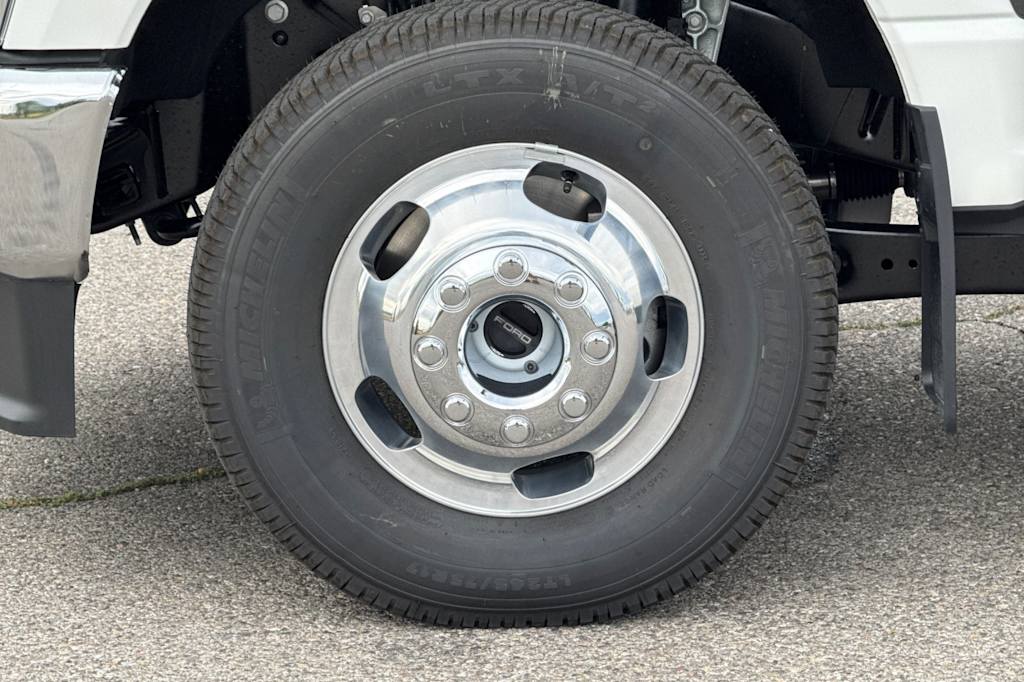 Thumbnail: 2026 Ford F-350 - 6