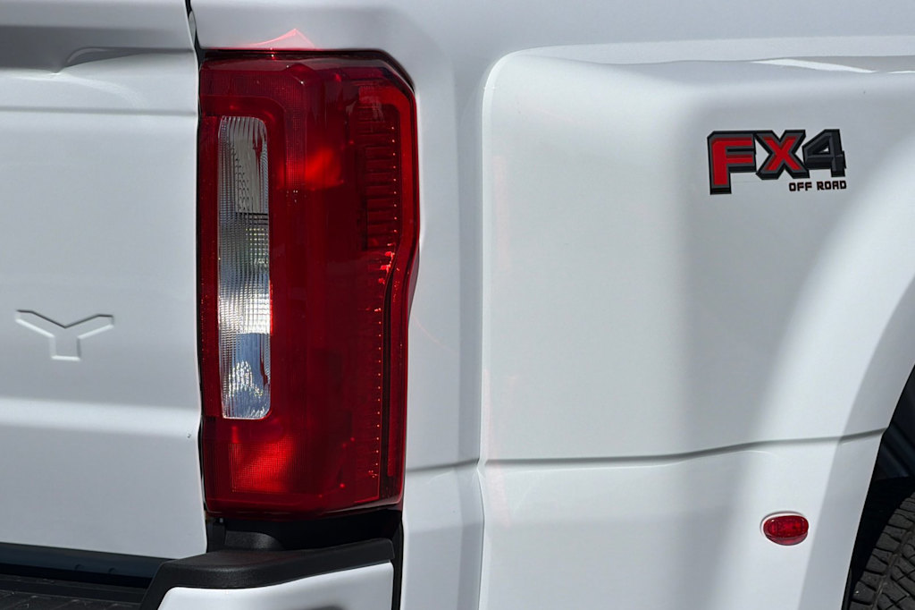 Thumbnail: 2026 Ford F-350 - 26