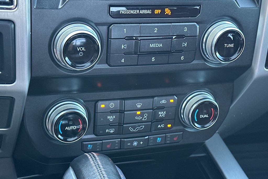 Thumbnail: 2019 Ford F-150 - 24