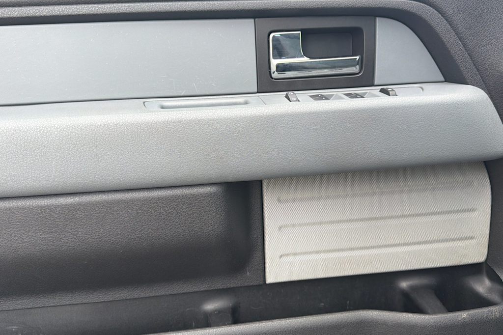 Thumbnail: 2013 Ford F-150 - 21