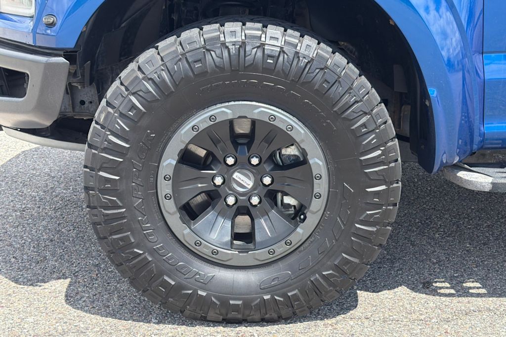 Thumbnail: 2017 Ford F-150 - 7