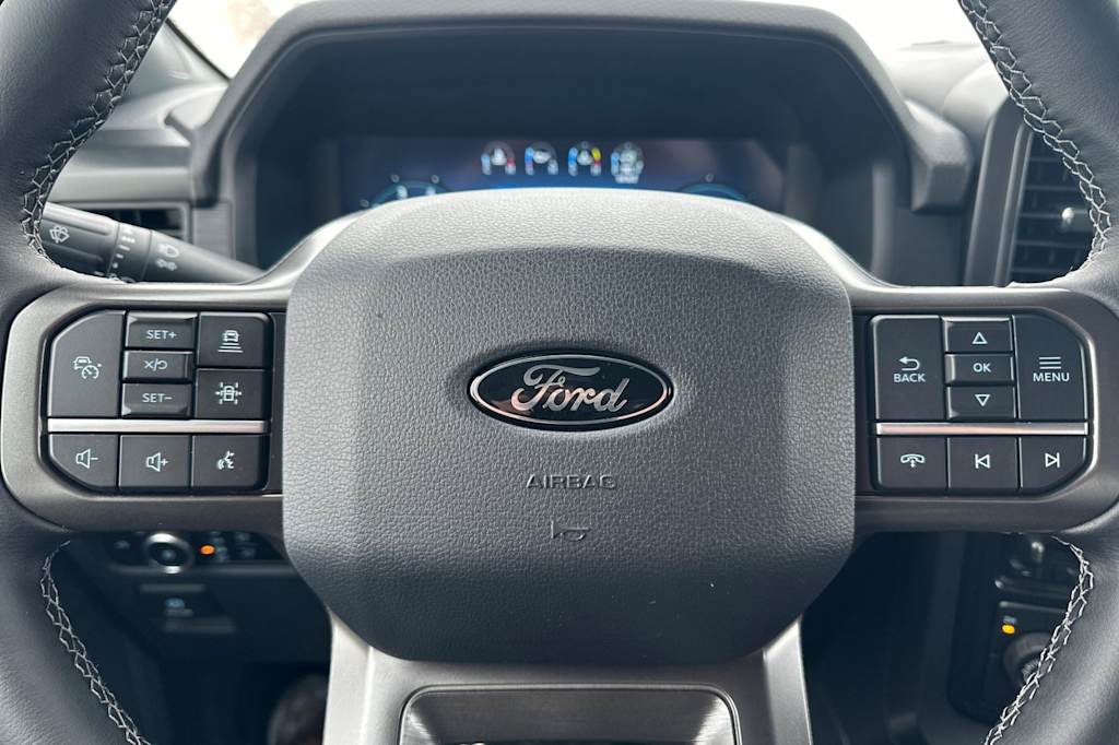 2024 Ford F-150 XLT 25